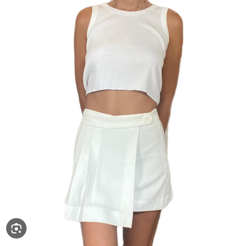 ZARA Pleated White Tennis Short Skirt Women’s Size Large Like New